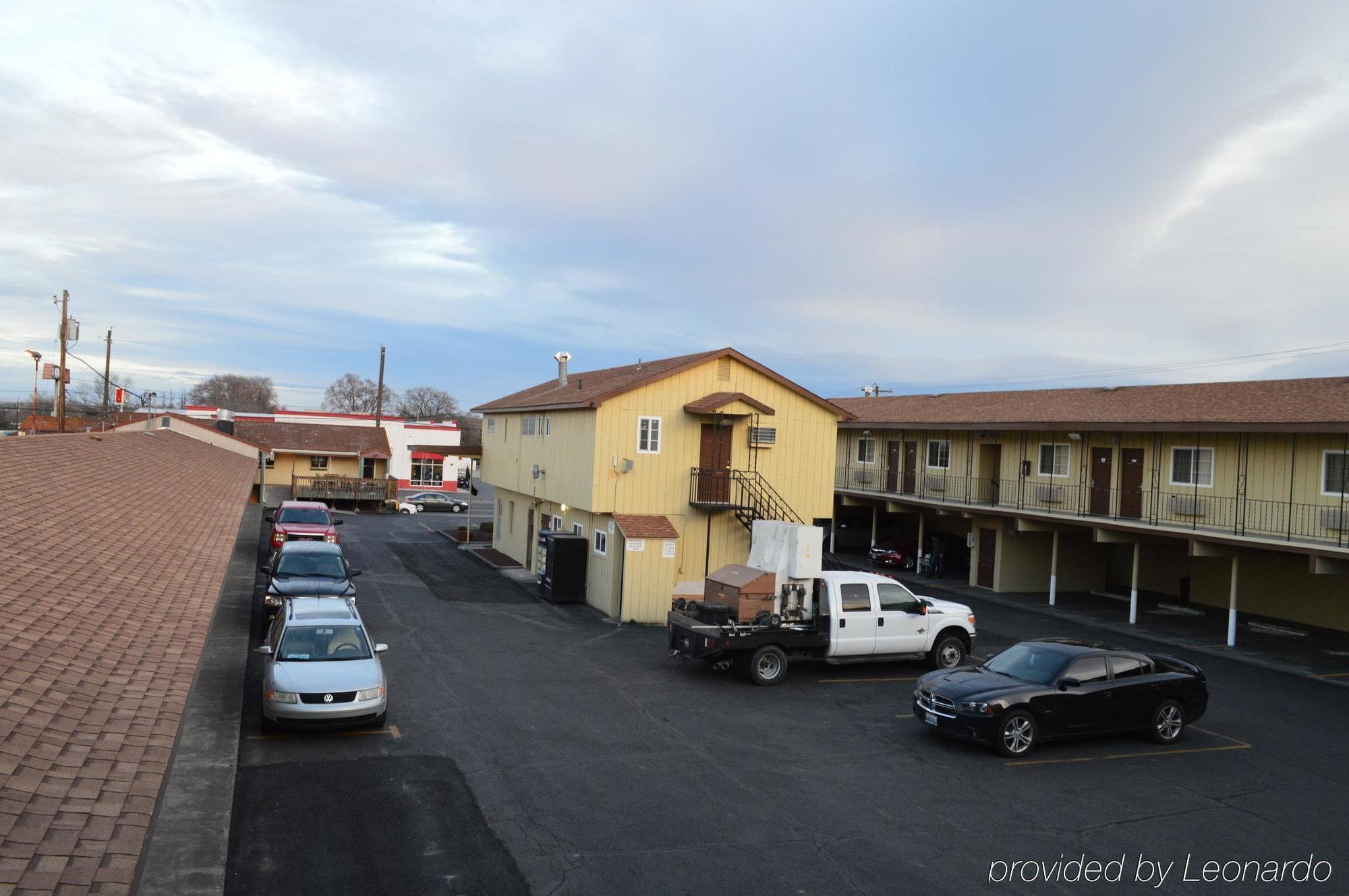 Economy Inn Hermiston Exteriér fotografie