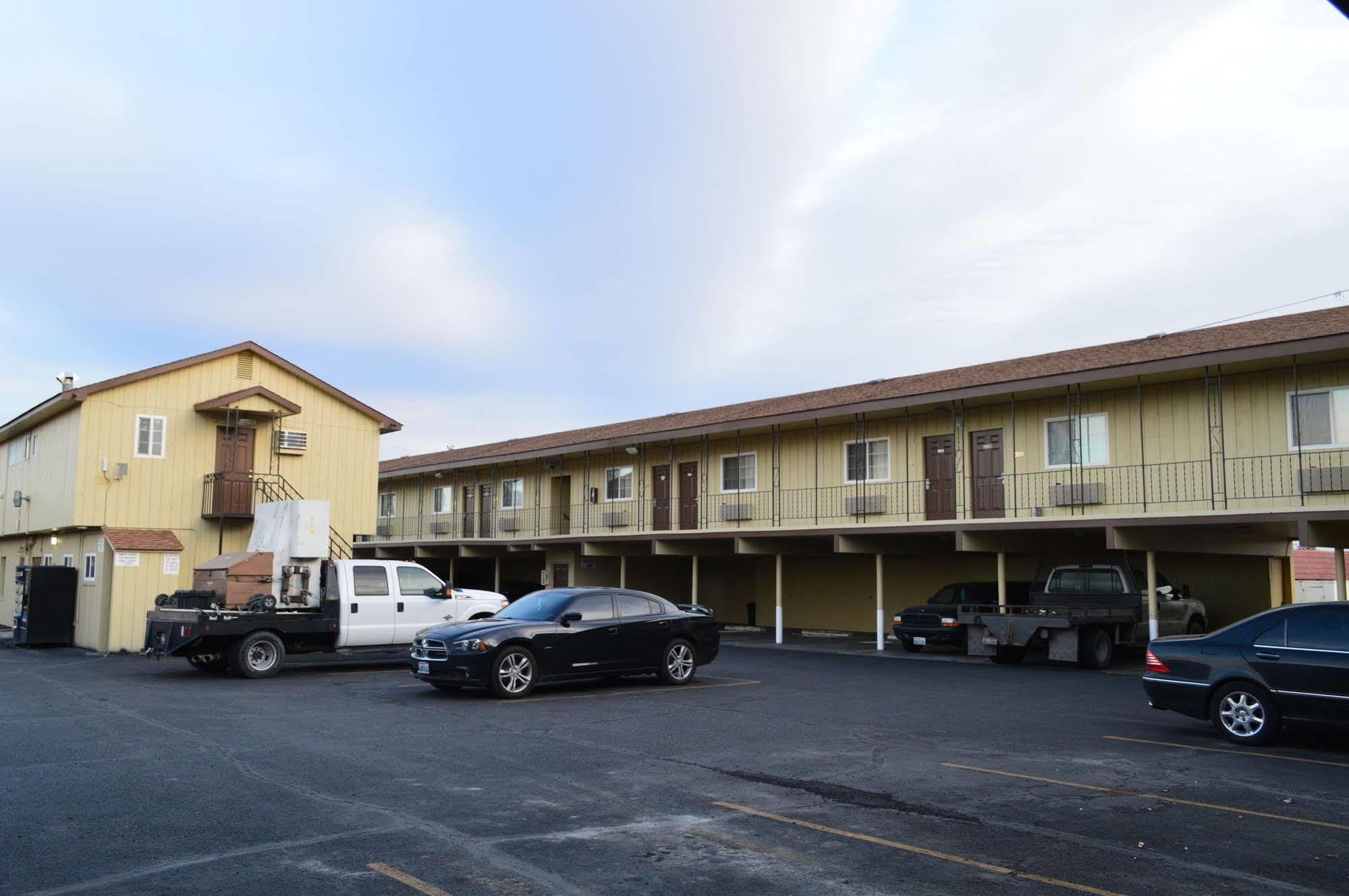 Economy Inn Hermiston Exteriér fotografie