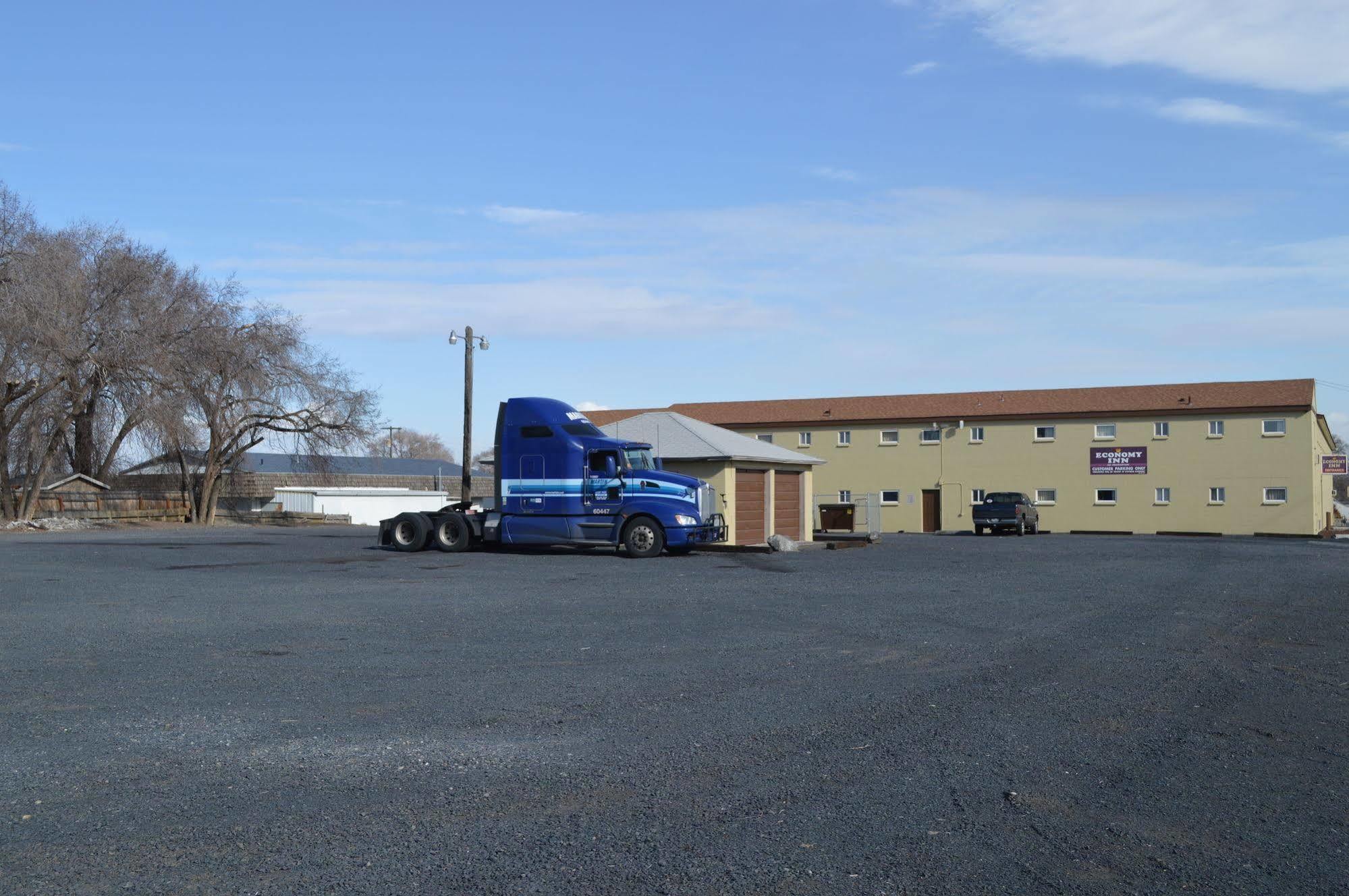Economy Inn Hermiston Exteriér fotografie